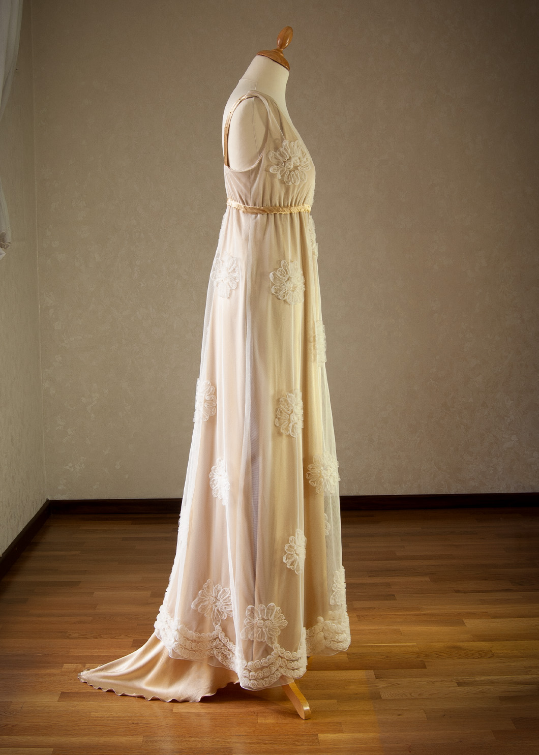 Brautkleid Hochzeitskleid Empire, Haute-Couture-Anfertigung